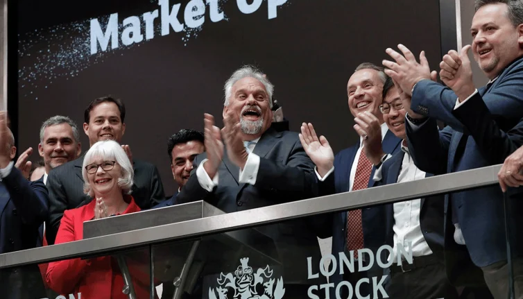 amicorps-fund-services-business-successfully-lists-on-the-london-stock-exchange